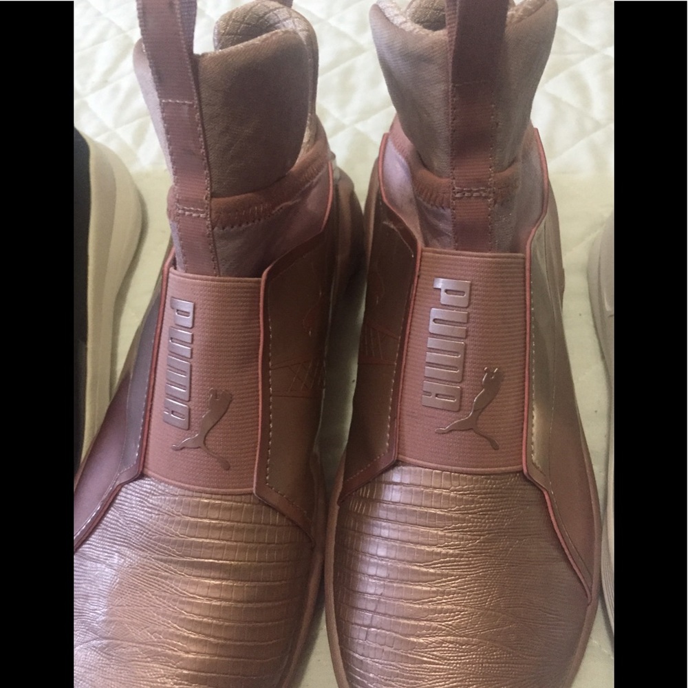 shoes - Picture 3 of 4